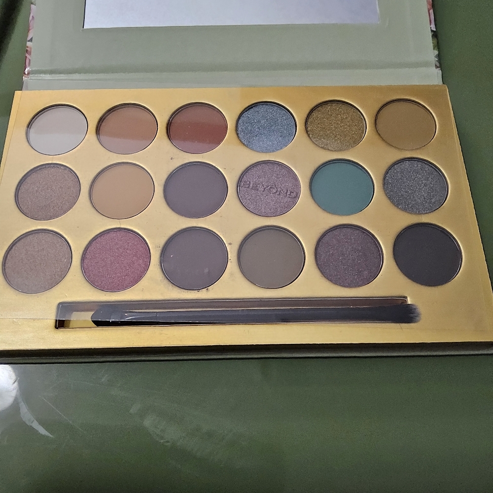 Beyond Eyeshadow palette